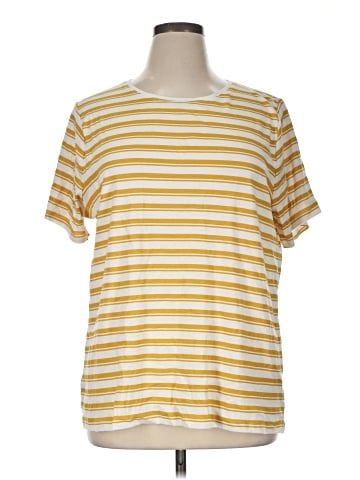 Croft & Barrow Short Sleeve T-Shirt (view 1)