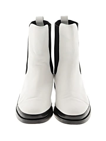 Vince. Ankle Boots (view 2)