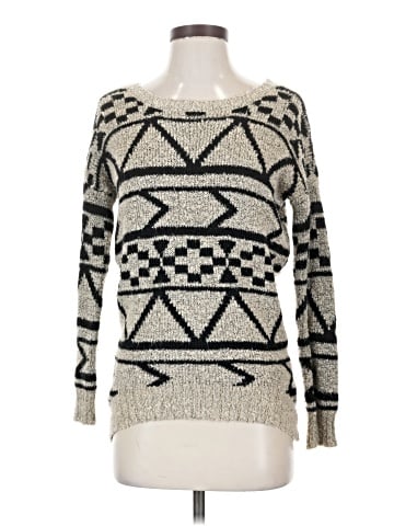 Charlotte Russe Pullover Sweater (view 1)