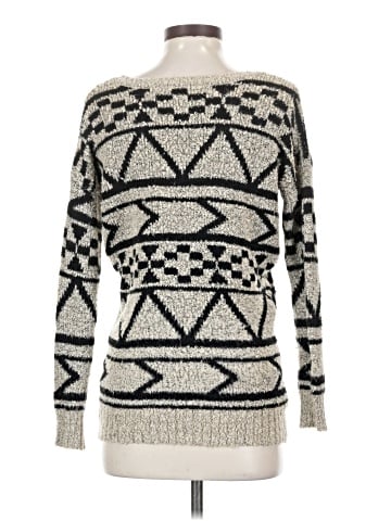 Charlotte Russe Pullover Sweater (view 2)