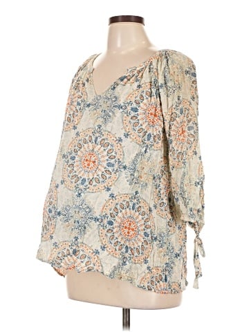 a:glow 3/4 Sleeve Blouse (view 1)