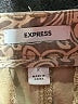 Express Solid Yellow Khaki Shorts Size 2 - photo 3