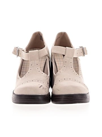 Maurices Heels (view 2)