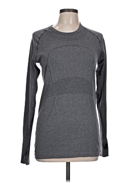 Lululemon Athletica Long Sleeve T-Shirt (view 1)