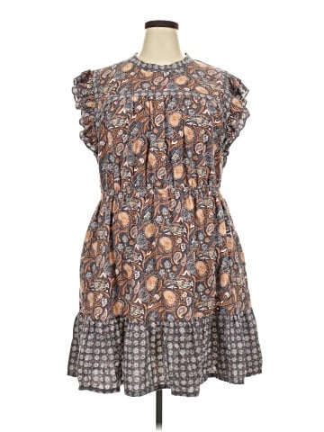 Universal Thread Casual Dress (view 1)