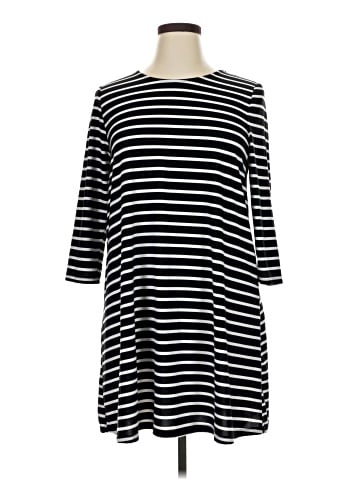 Bobbie Brooks Casual Dress (view 1)