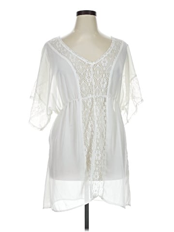 Xhilaration Short Sleeve Blouse (view 1)