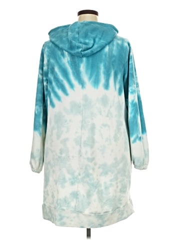 LIVI Pullover Hoodie (view 2)