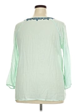 Old Navy 3/4 Sleeve Blouse (view 2)