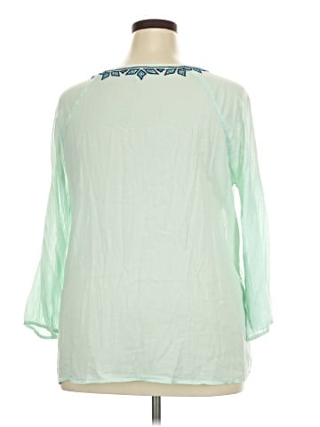 Old Navy 3/4 Sleeve Blouse (view 2)