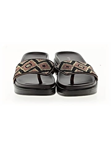 Donald J Pliner Sandals (view 2)