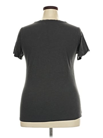 Universal Thread Short Sleeve T-Shirt (view 2)