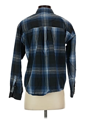 Lizwear by Liz Claiborne Long Sleeve Button-Down Shirt (view 2)