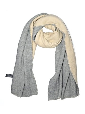 Zara Scarf (view 1)