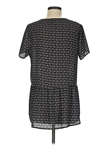 Pleione Short Sleeve Blouse (view 2)