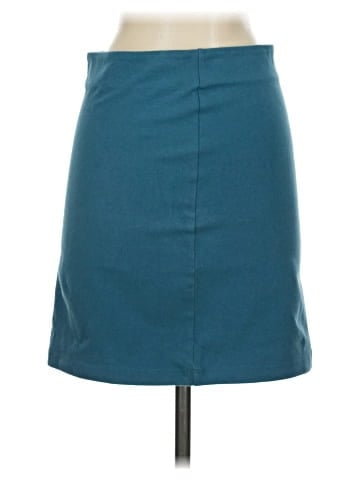 Uniqlo Casual Skirt (view 2)