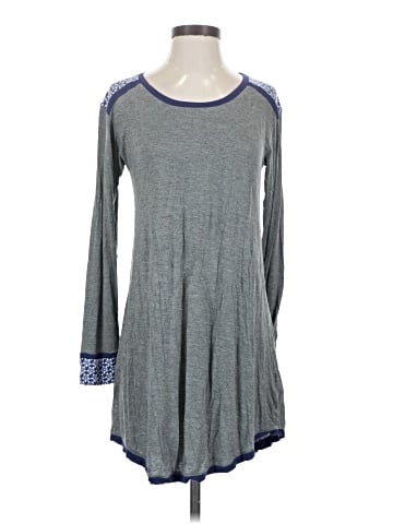 Layla 3/4 Sleeve T-Shirt (view 1)