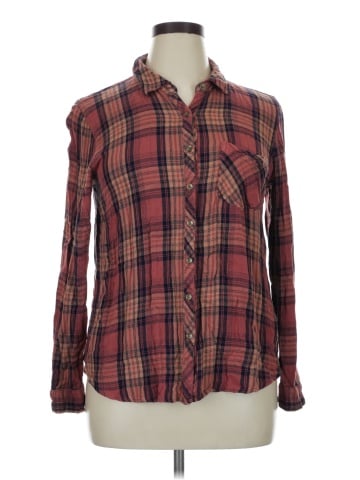 Maurices Long Sleeve Button-Down Shirt (view 1)