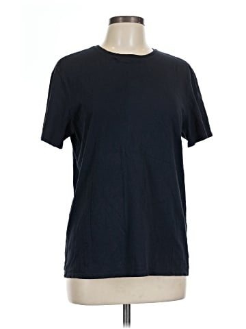 Vince. Short Sleeve T-Shirt (view 1)