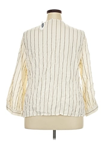 Old Navy 3/4 Sleeve Blouse (view 2)