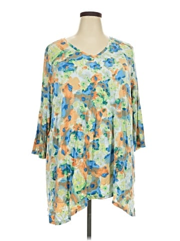 LOGO by Lori Goldstein 3/4 Sleeve T-Shirt (view 1)