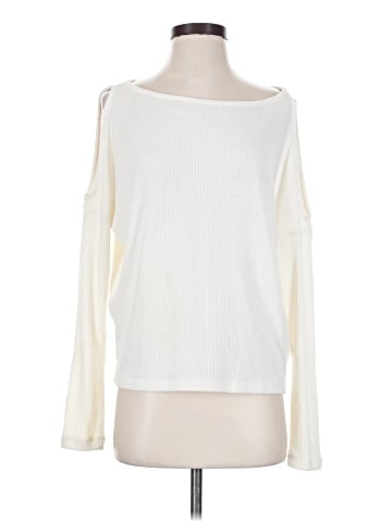 Splendid Pullover Sweater (view 1)