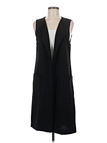 Harlowe & Graham Vest (view 1)