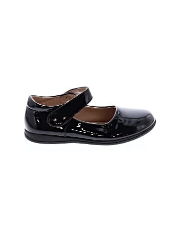 Unbranded Flats (view 1)