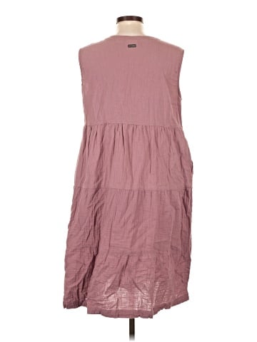 Columbia Casual Dress (view 2)