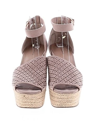 14th & Union Wedges (view 2)