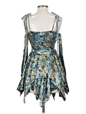 Current Mood Sleeveless Top (view 2)