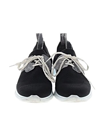 Munro American Sneakers (view 2)