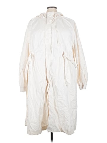 Fabletics Raincoat (view 1)