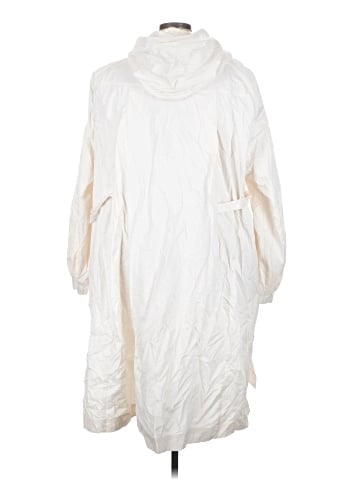 Fabletics Raincoat (view 2)