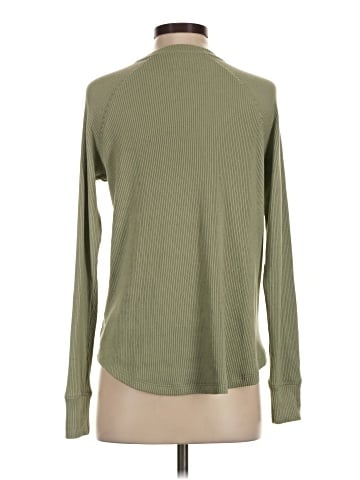 American Eagle Outfitters Pullover Sweater (view 2)