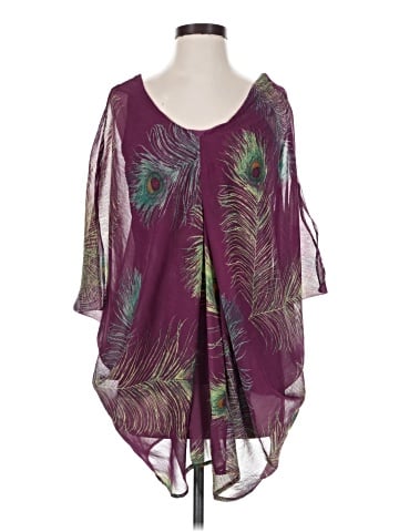 Hot & Delicious 3/4 Sleeve Blouse (view 1)