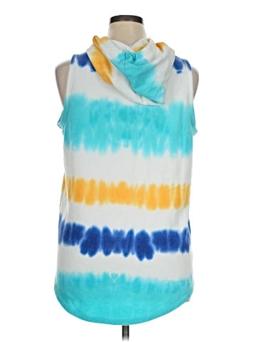 LIVI Poncho (view 2)