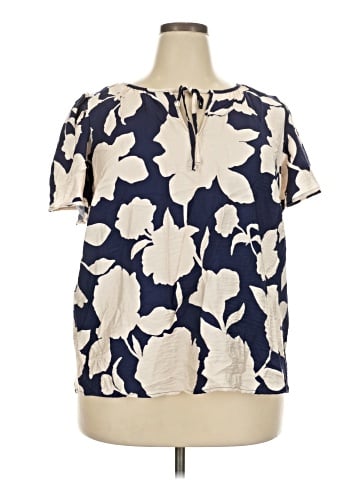 Ava & Viv Short Sleeve Blouse (view 1)