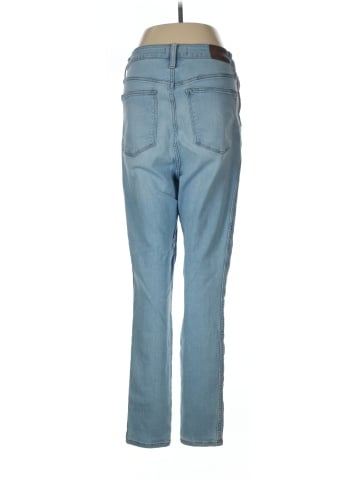 Madewell Tall Curvy Roadtripper Authentic Jeans in Cadwell Wash (view 2)