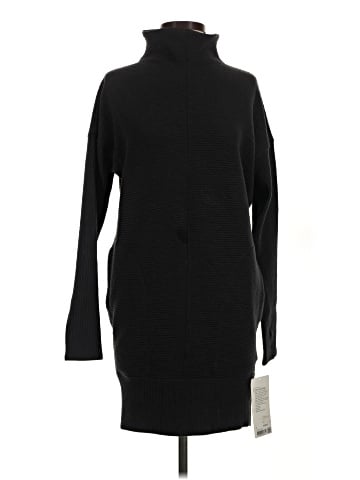 Lululemon Athletica Casual Dress (view 1)