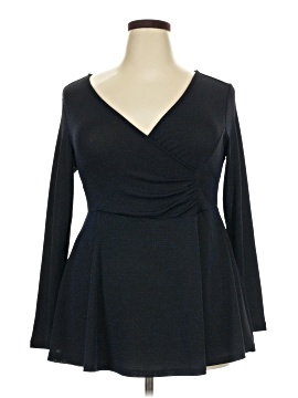 Avenue Studio Long Sleeve Top