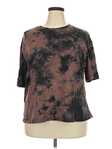 Unbranded Short Sleeve T-Shirt (view 1)