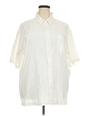 Old Navy Short Sleeve Button-Down Shirt (view 1)