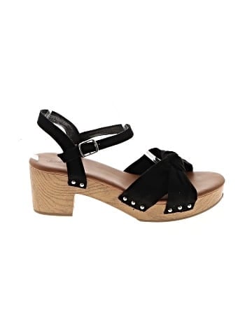 Universal Thread Sandals (view 1)