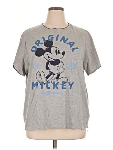 Disney Store Short Sleeve T-Shirt (view 1)