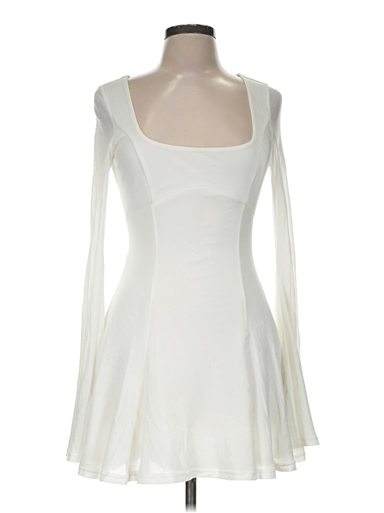 Pre-owned Delia's Cocktail Dress In Ivory