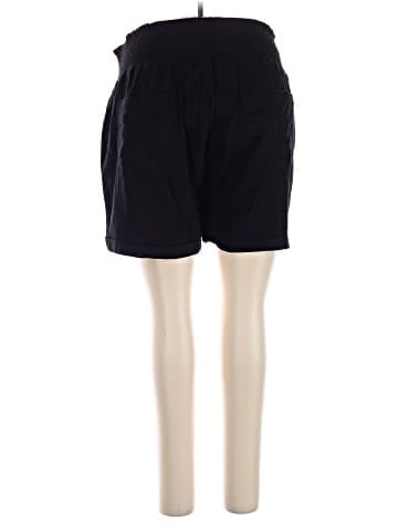 Old Navy - Maternity Shorts (view 2)