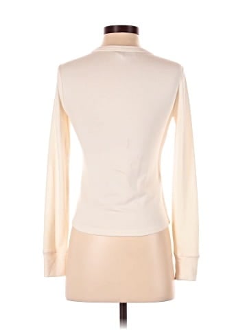 Yogalicious Long Sleeve Top (view 2)