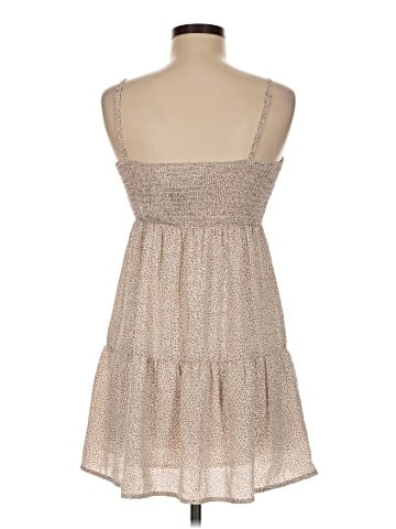 Le Lis Casual Dress (view 2)