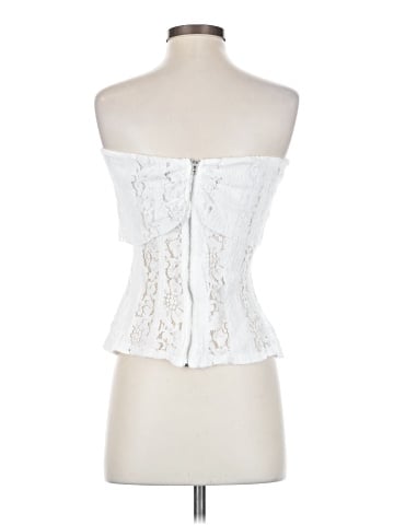 PrettyLittleThing Sleeveless Blouse (view 2)